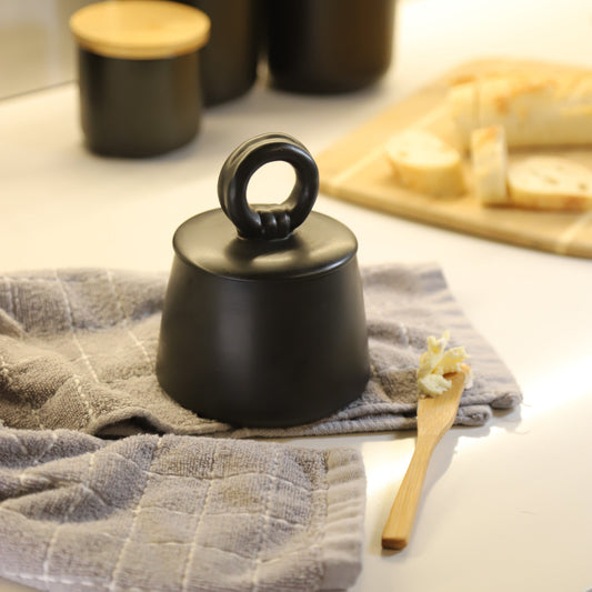 The 554 Butter Crock in Jet