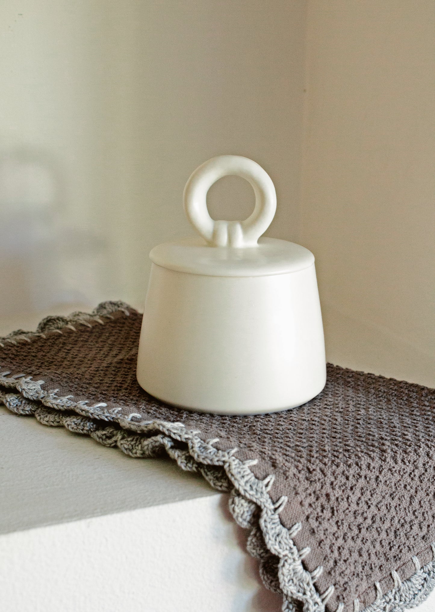 The 554 Butter Crock in Snow